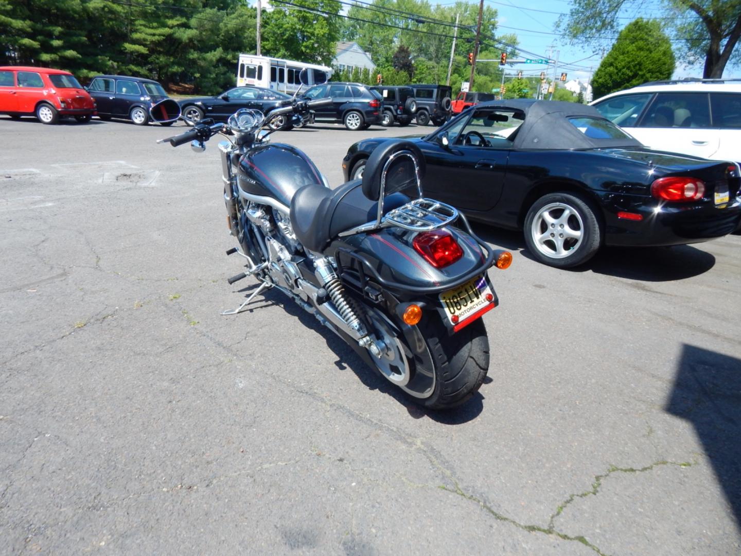 2007 Black /Black Harley-Davidson V-Rod (1HD1HFZ107K) with an 1130 cc V Twin engine, sequential manual transmission, located at 6528 Lower York Road, New Hope, PA, 18938, (215) 862-9555, 40.358707, -74.977882 - Here for sale is a very nice low mileage 2007 Harley-Davidson V-Rod. 1130 cc v twin engine. Runs and rides with no issues. All prices exclude tax, tags, and our dealer fee of $297.50 - Photo#12